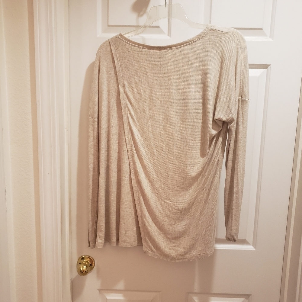 H by Bordeaux beige heather long sleeve stop, sz L NWT relaxed fit